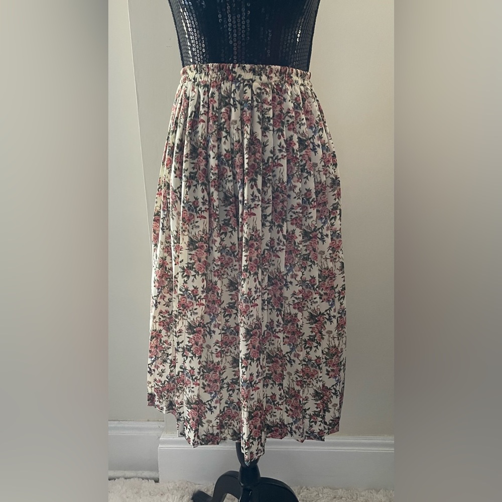 Vintage Floral Light Polyester Skirt